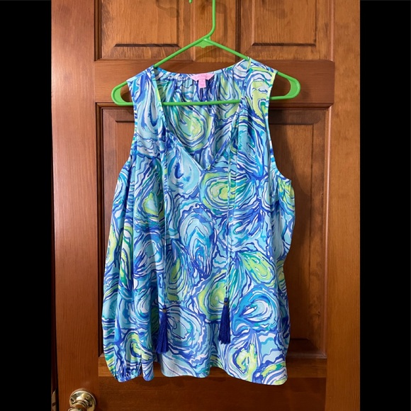 Lilly Pulitzer French Silk Open Shoulder Top Size Small - Picture 2 of 8